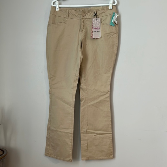 Maurices Kaylee original fit Slim Boot Tan Pants size 9/10 - Picture 1 of 7